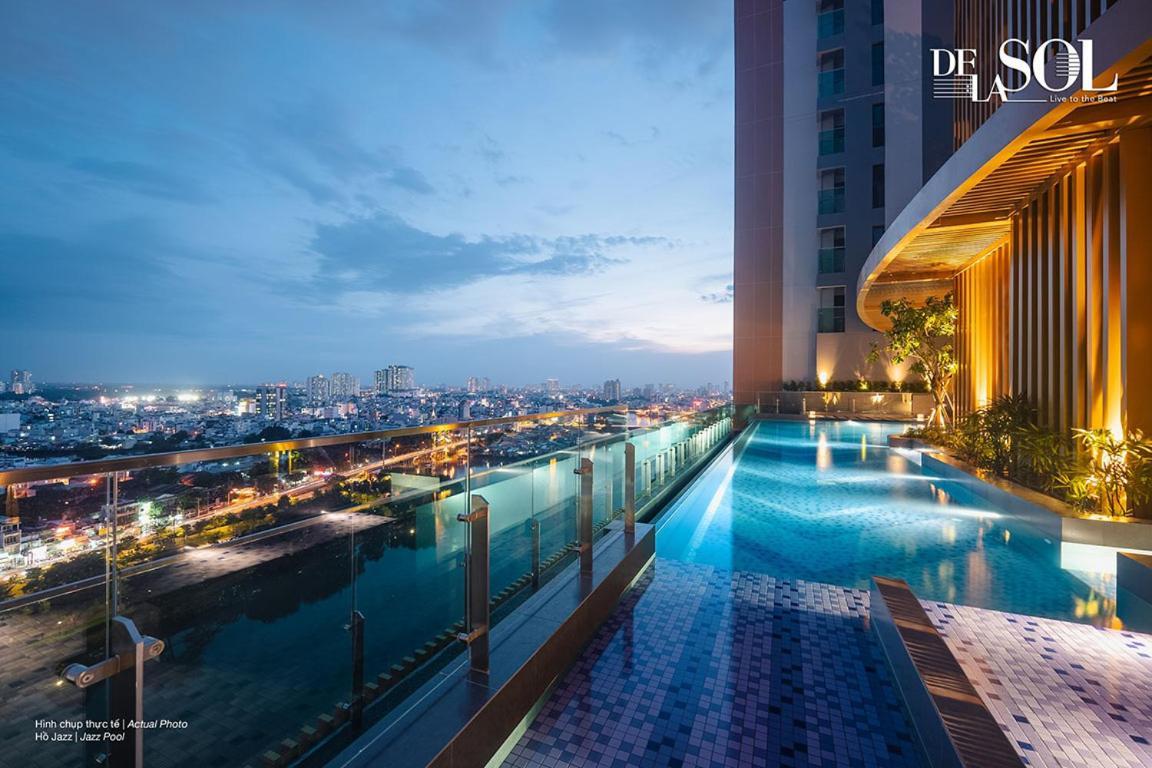Tropical House - New Apartment At Delasol Ho Chi Minh Zewnętrze zdjęcie